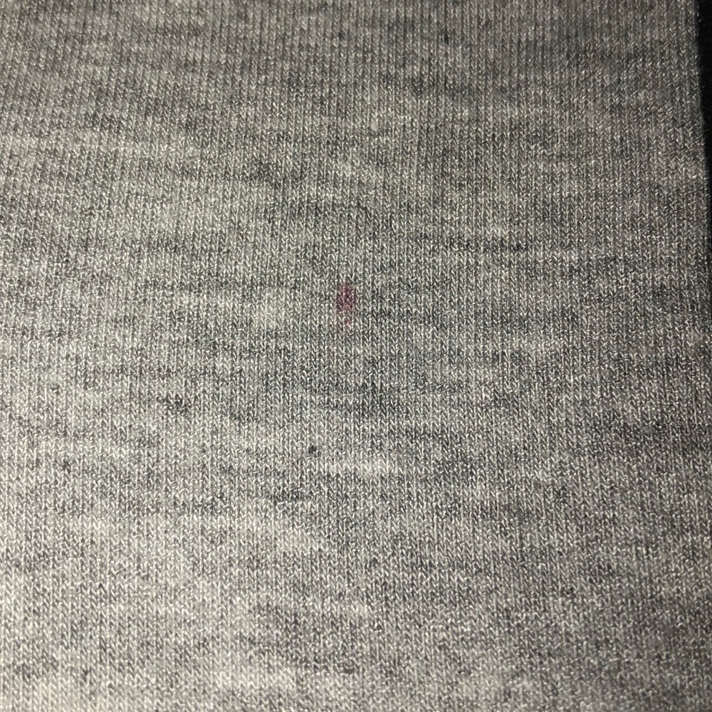 Black and gray top - Picture 4 of 4